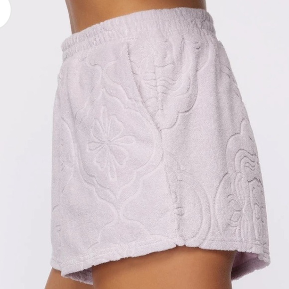 NWT O’Neill Cabana Tile Terrycloth Pull On Shorts in Purple - Picture 4 of 9